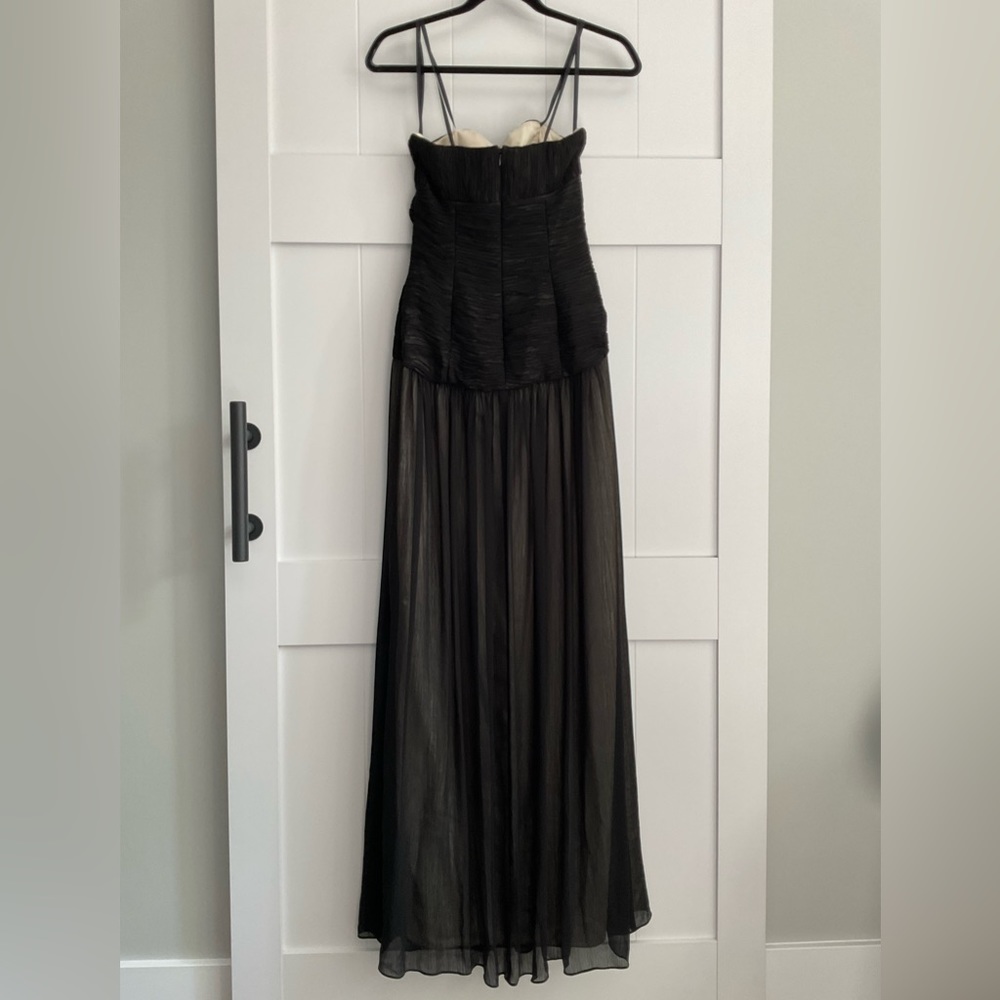 BCBG - Picture 5 of 8